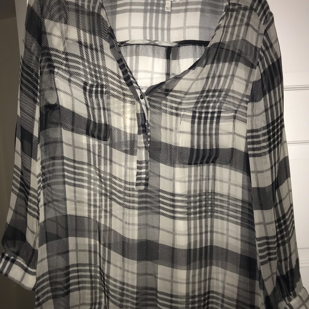 Plaid blouse - Picture 2 of 4